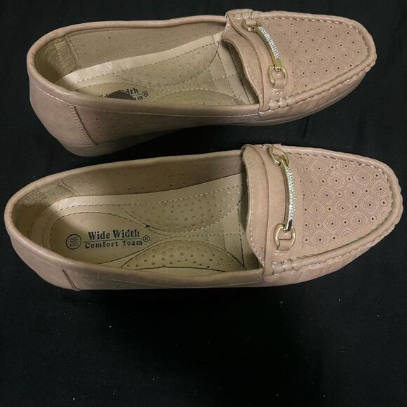 Tan Loafers with Gold Accent - Picture 1 of 5